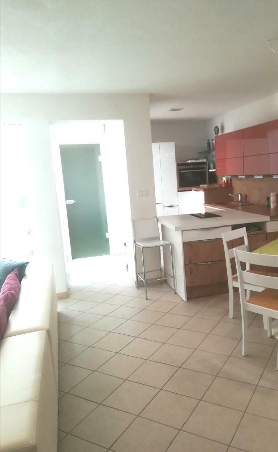 Apartma Zalka إيزولا المظهر الخارجي الصورة