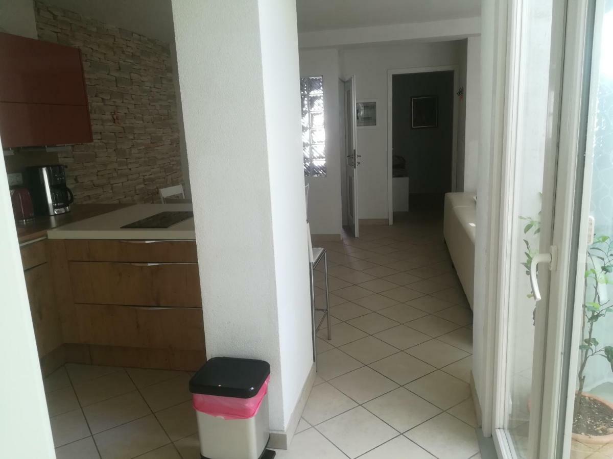 Apartma Zalka إيزولا المظهر الخارجي الصورة