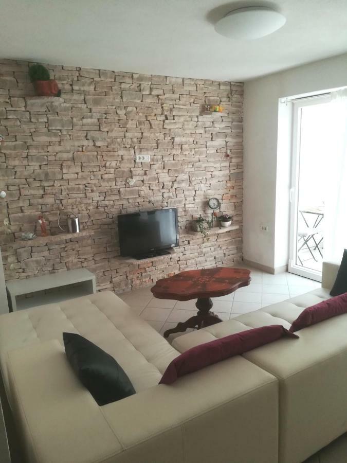 Apartma Zalka إيزولا المظهر الخارجي الصورة