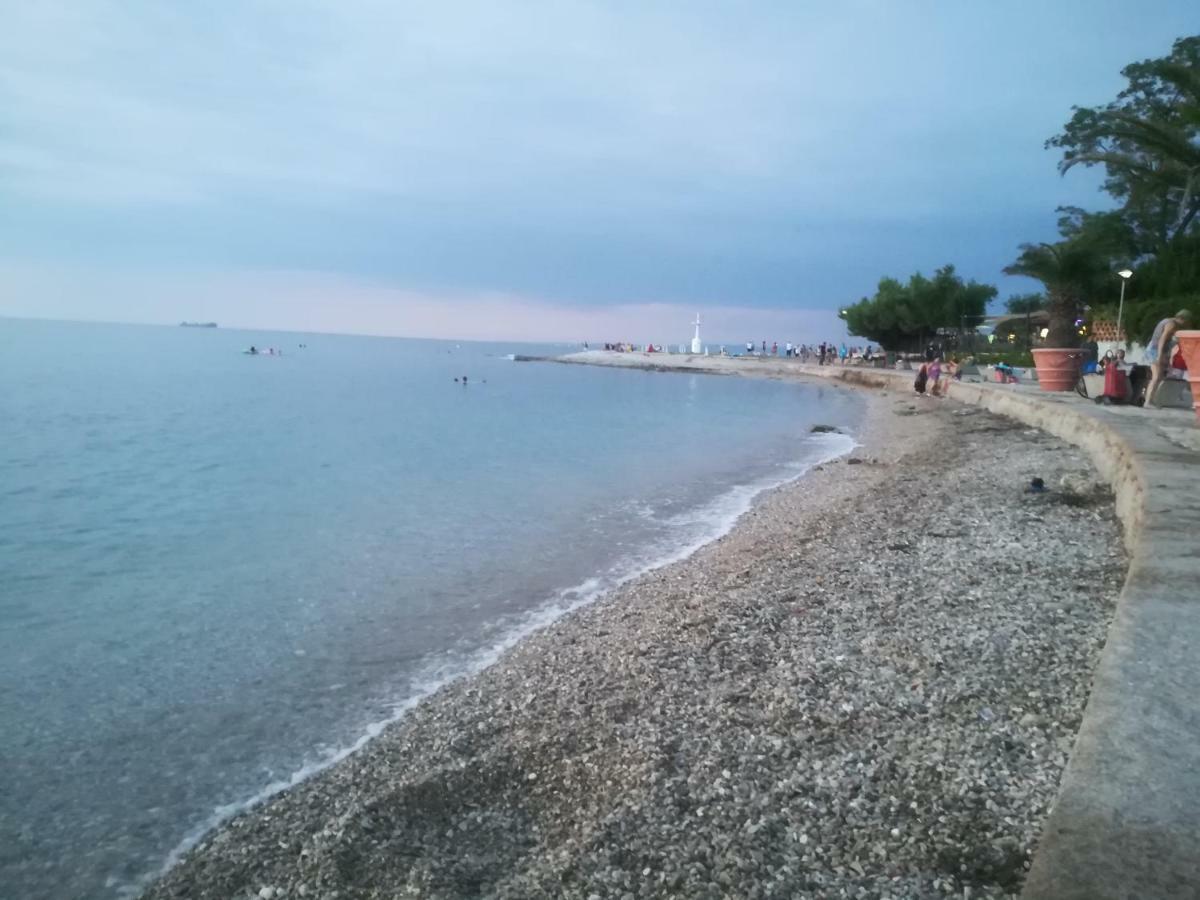 Apartma Zalka إيزولا المظهر الخارجي الصورة